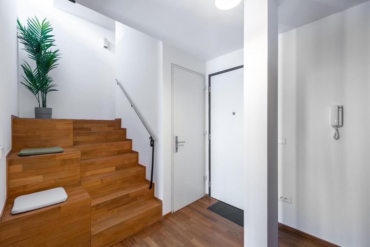 Apartment With 4 Bedrooms Prague Exterior photo